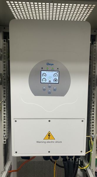 Гибридный инвертор Deye SUN-5K-SG05LP1-EU 5kW, 1Ф, 48V, 2 MPPT 5KSG05LP1 фото