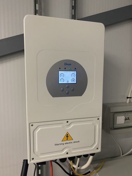 Гибридный инвертор Deye SUN-5K-SG05LP1-EU 5kW, 1Ф, 48V, 2 MPPT 5KSG05LP1 фото